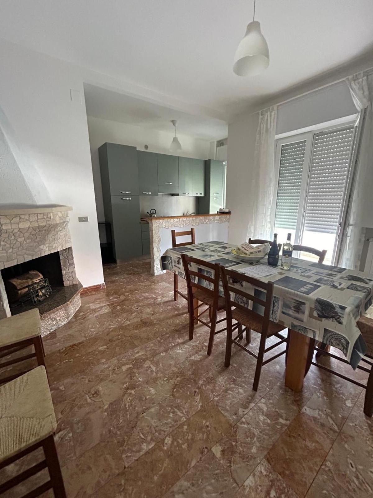 Appartamento Casa Vacanze Montesilvano Bagian luar foto